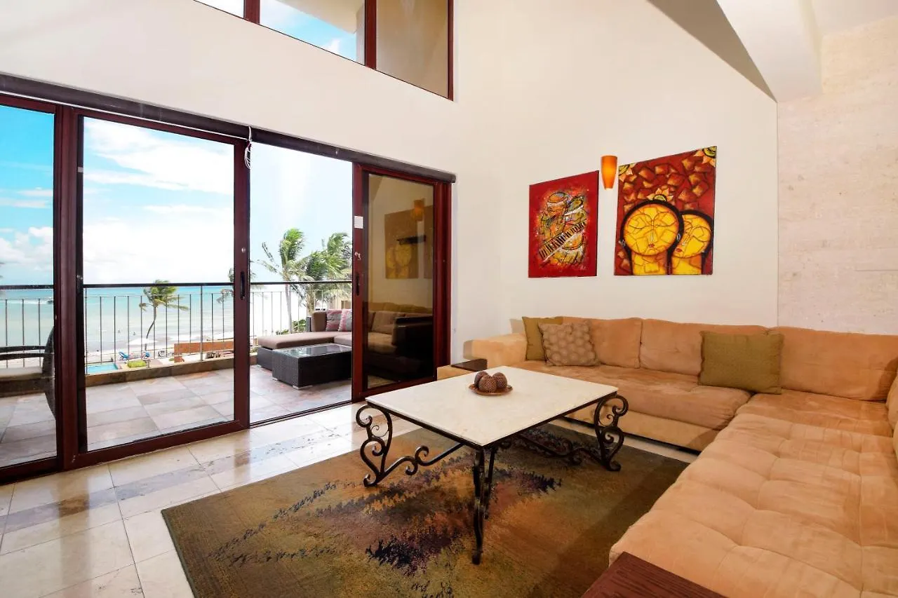 Apartmán One Of Our Most Popular And Luxurious El Faro Condos Coral 303 Playa del Carmen Mexiko
